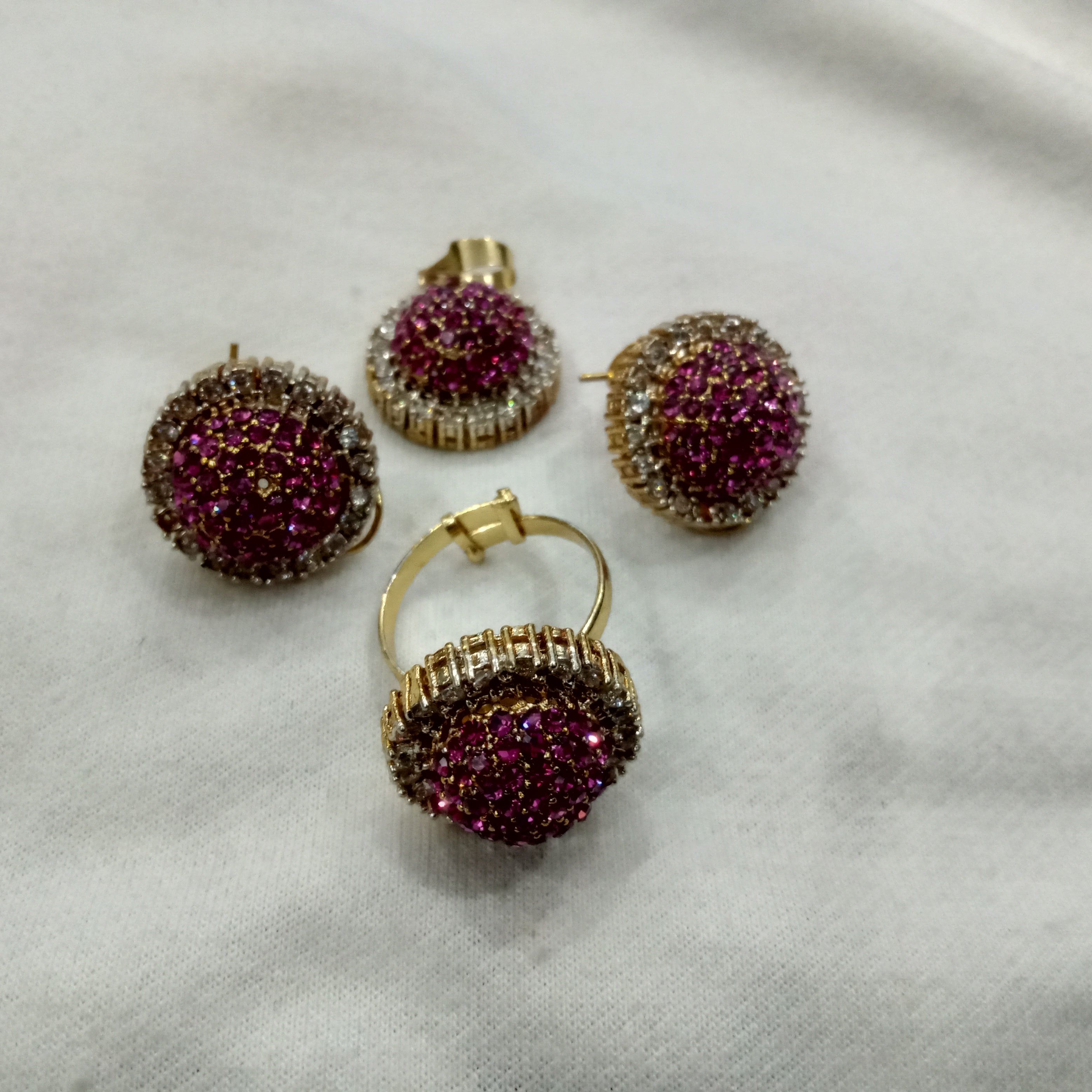 Elegant 18K Gold Plated Ruby Pink Crystal Jewelry Set - Ring, Earrings & Pendant
