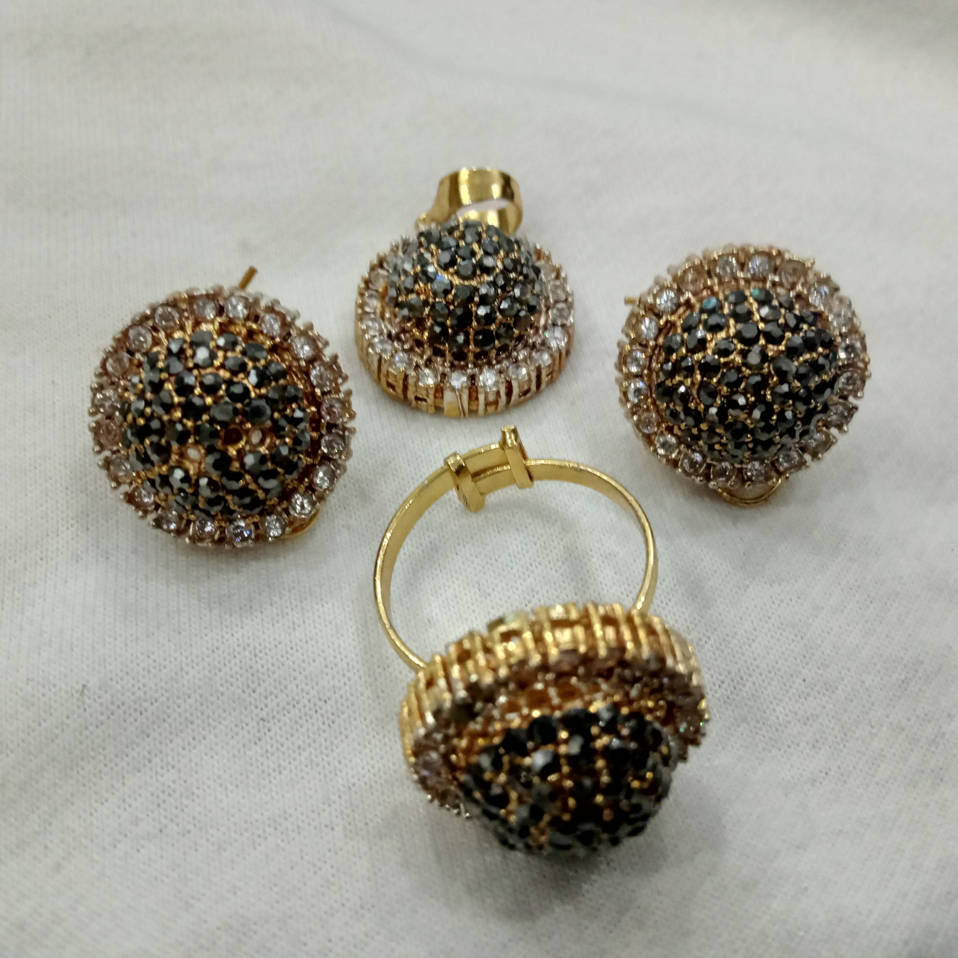 Elegant Black Spinel & Crystal Pave Halo Jewelry Set – 14K Gold Plated Ring, Earrings, and Pendant Set