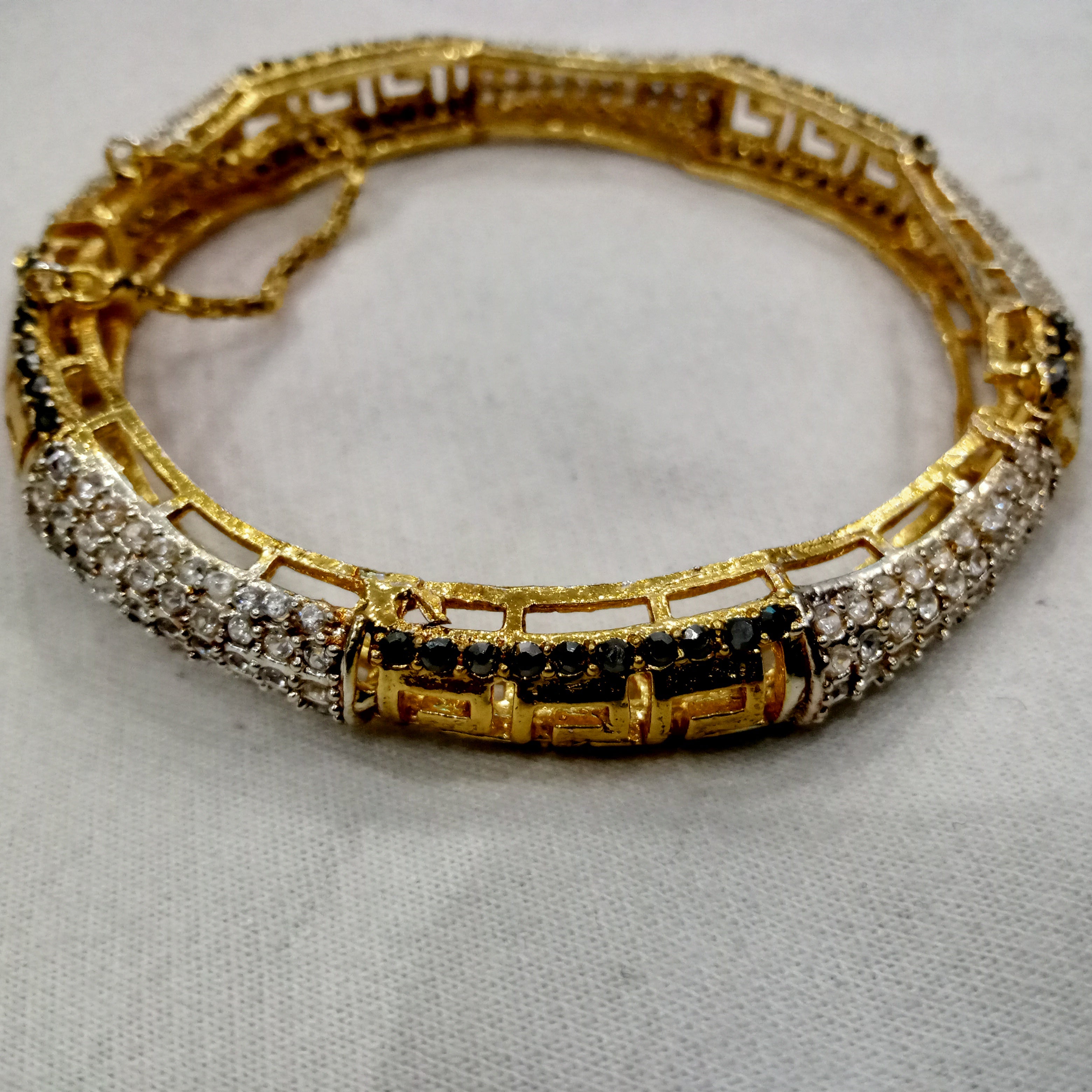Luxury Greco-Patterned Stone Studded Kada Bangles