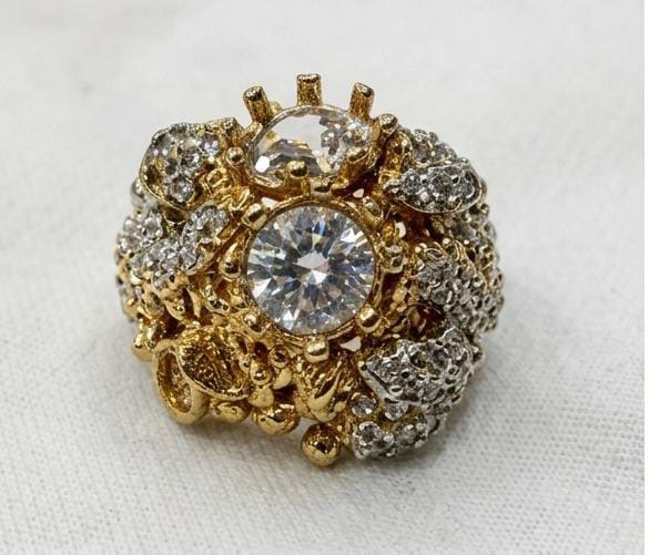 Vintage-Style Gold Ornate Cluster Ring with Crystal Accents